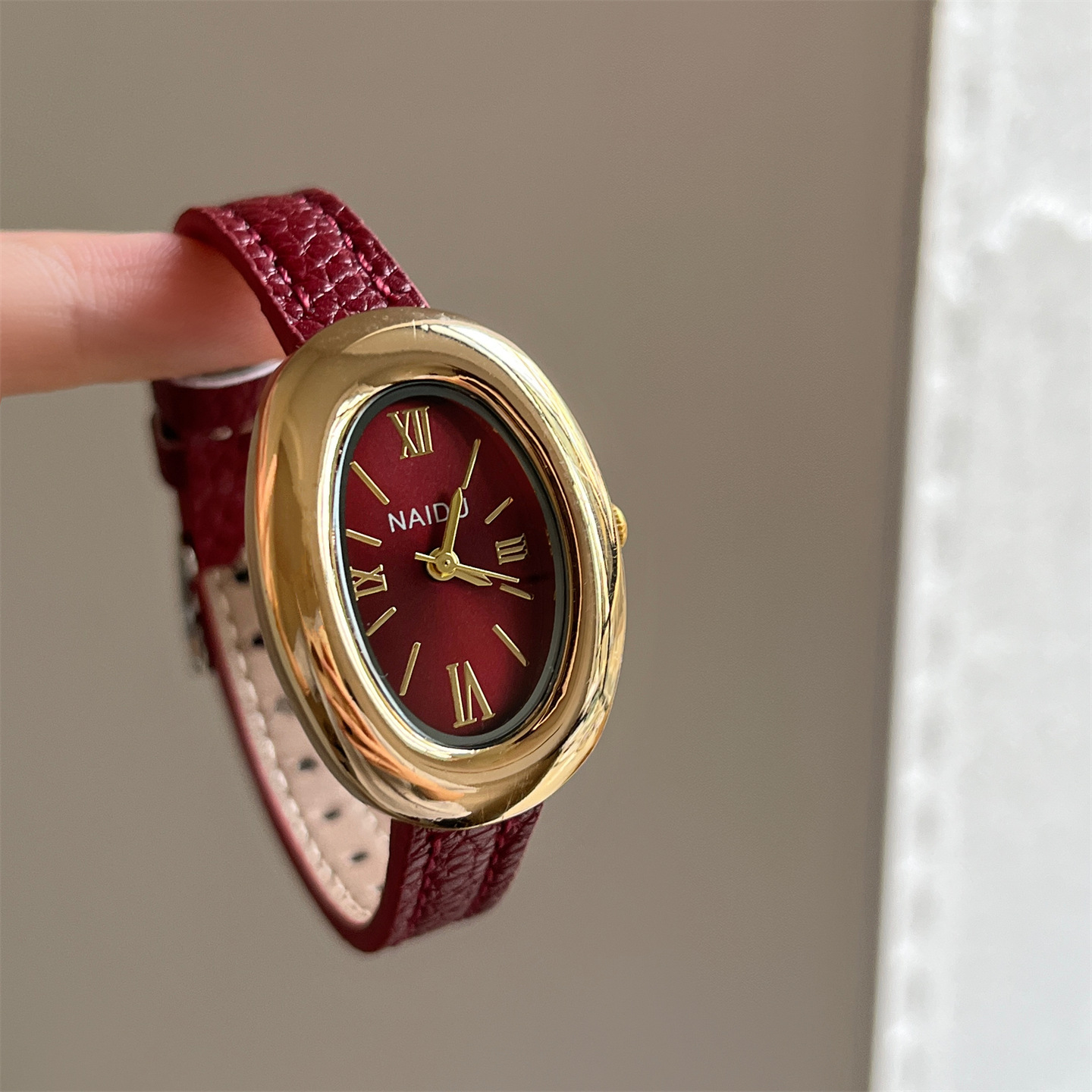 2025년 신형 타원형 아름다운 여성용 시계 심플한 가 - Minimalist Thin Watch 리뷰 및 가격
